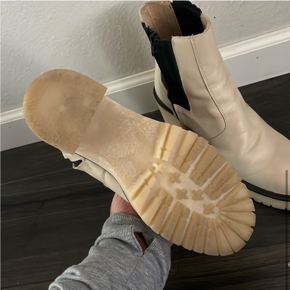 Free People James White Chelsea Boots - Picture 6 of 7